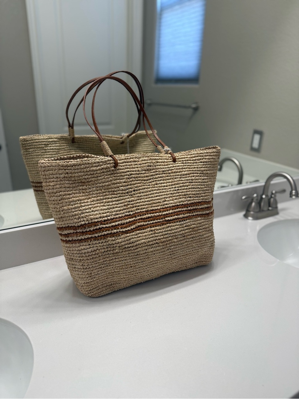 NWT Haute Hippie Natural Straw Tote with Brown Stripe and Brown Leather Handles - Picture 3 of 14